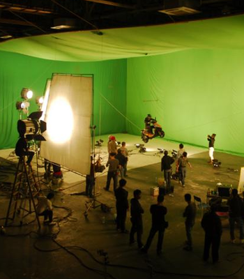 經(jīng)營演出及經(jīng)紀(jì)業(yè)務(wù) 雙重驅(qū)動(dòng)下的文娛產(chǎn)業(yè)核心